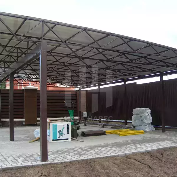Односкатный большой навес для автомобилей