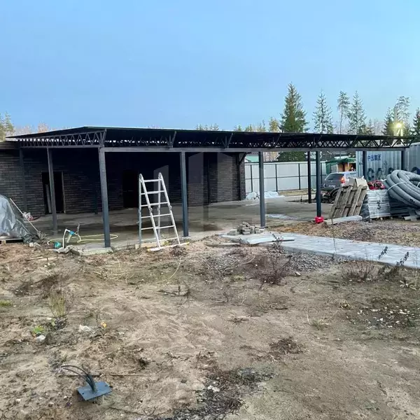 навес отдельностоящий для дома с односкатной крышей