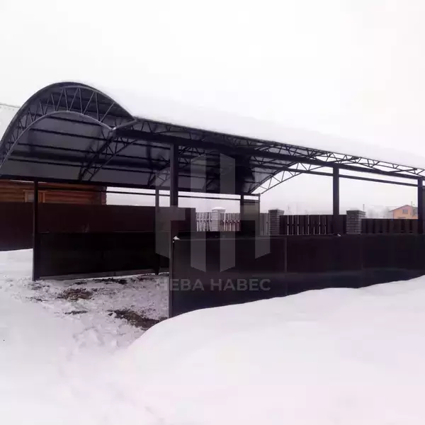 Арочный навес на винтовых сваях