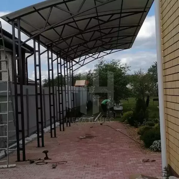 навес консольный, вид с боковой стороны