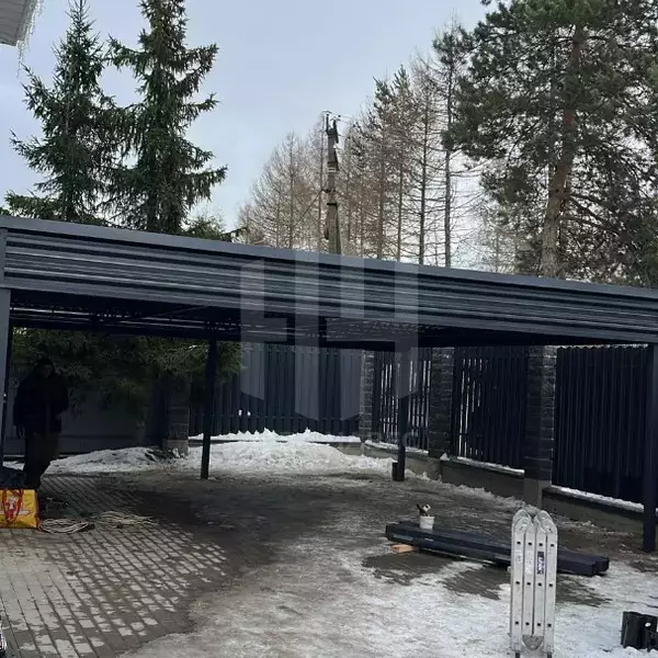 примыкающий навес для дачного дома, кровля из профнастила